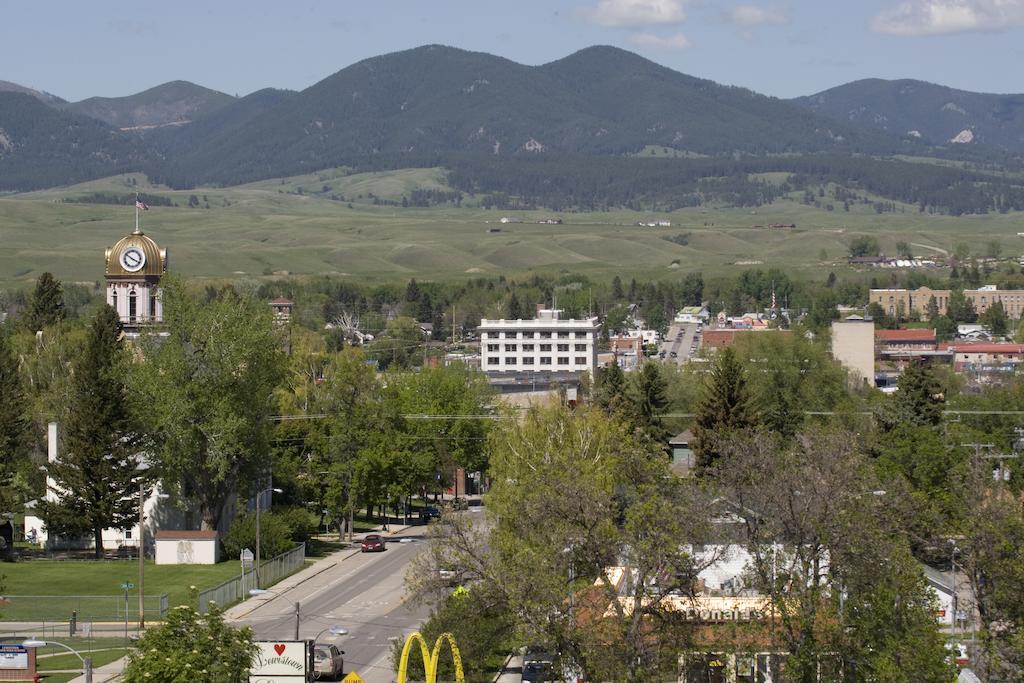 Super 8 By Wyndham Lewistown Hotel Exterior photo